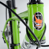 44mm standard head tube for maximum steerer compatibility