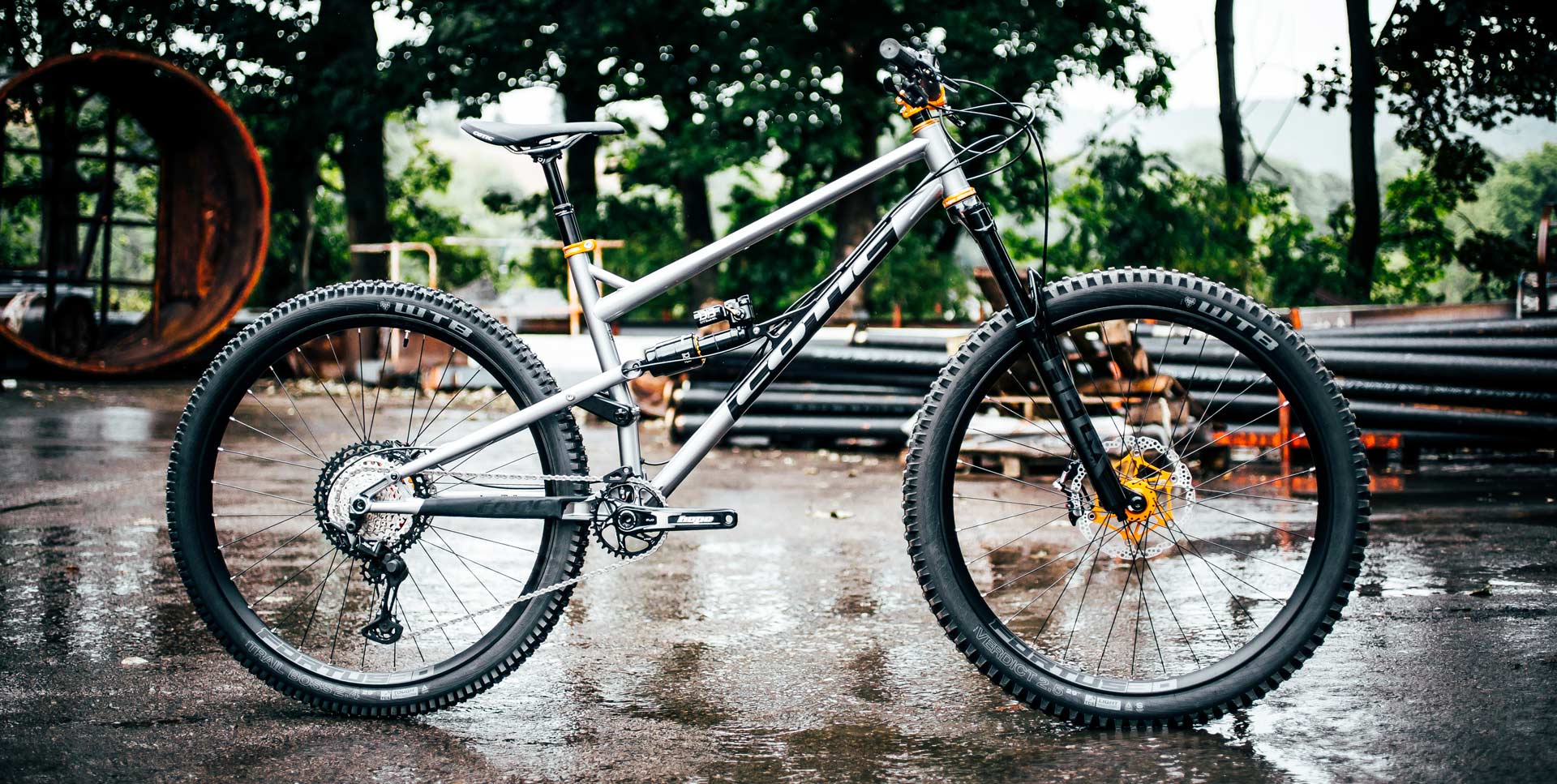 Cotic Jeht in Gloss Metal, steel full suspension mountain bike, 29 mountain bike, 140mm travel, reynolds 853, long geometry